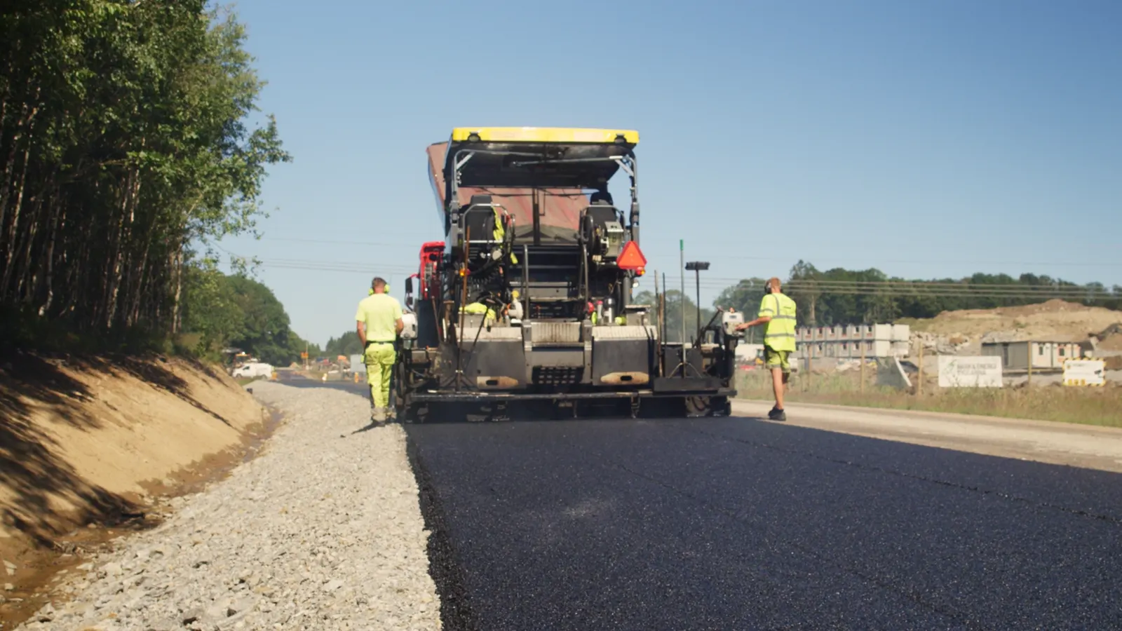 Asfaltarbete av typen gårdsplan