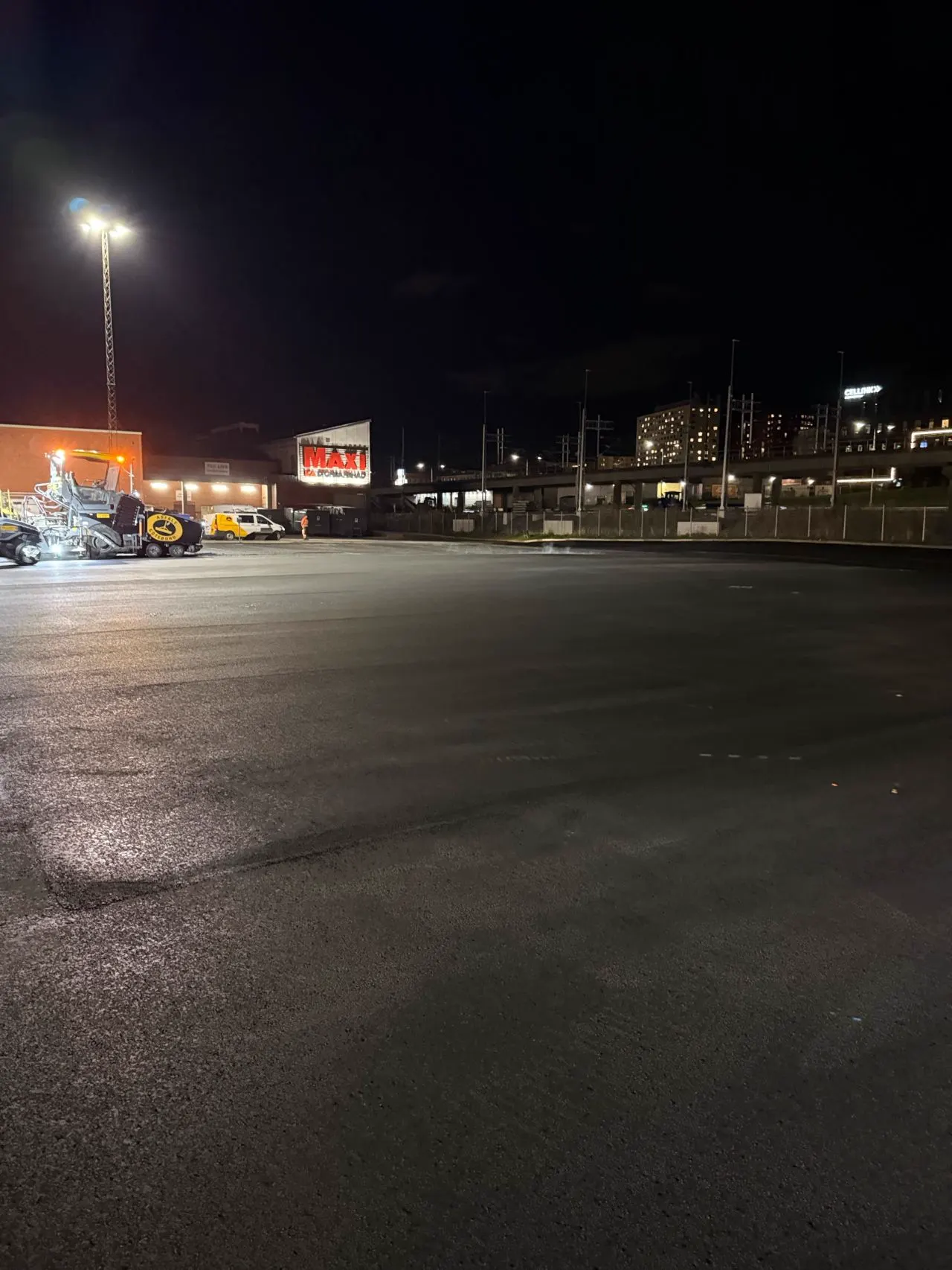 Asfaltarbete av typen brf & samfällighet